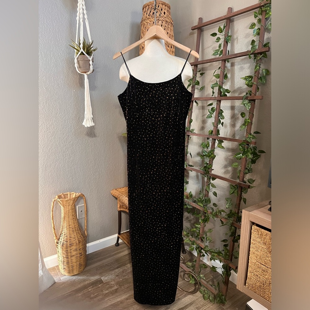 Betsy & Adam Vintage Black Velvet Jeweled Sparkle Maxi Dress Formal Evening Gown - Picture 9 of 17